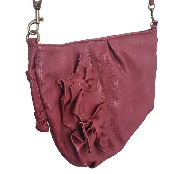 NWT Jessica Simpson Burgundy Faux Leather Shoulder Bag With Bows - Picture 6 of 13